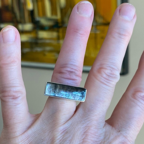 Mother-of-Pearl and Silver Ring, Size 4.5 - Picture 8 of 8